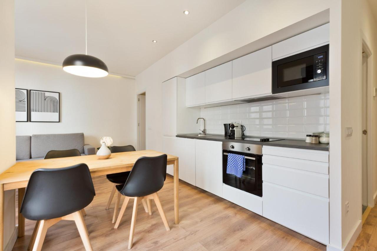 Urban Chill Apartments By Olala Homes L'Hospitalet de Llobregat Bagian luar foto