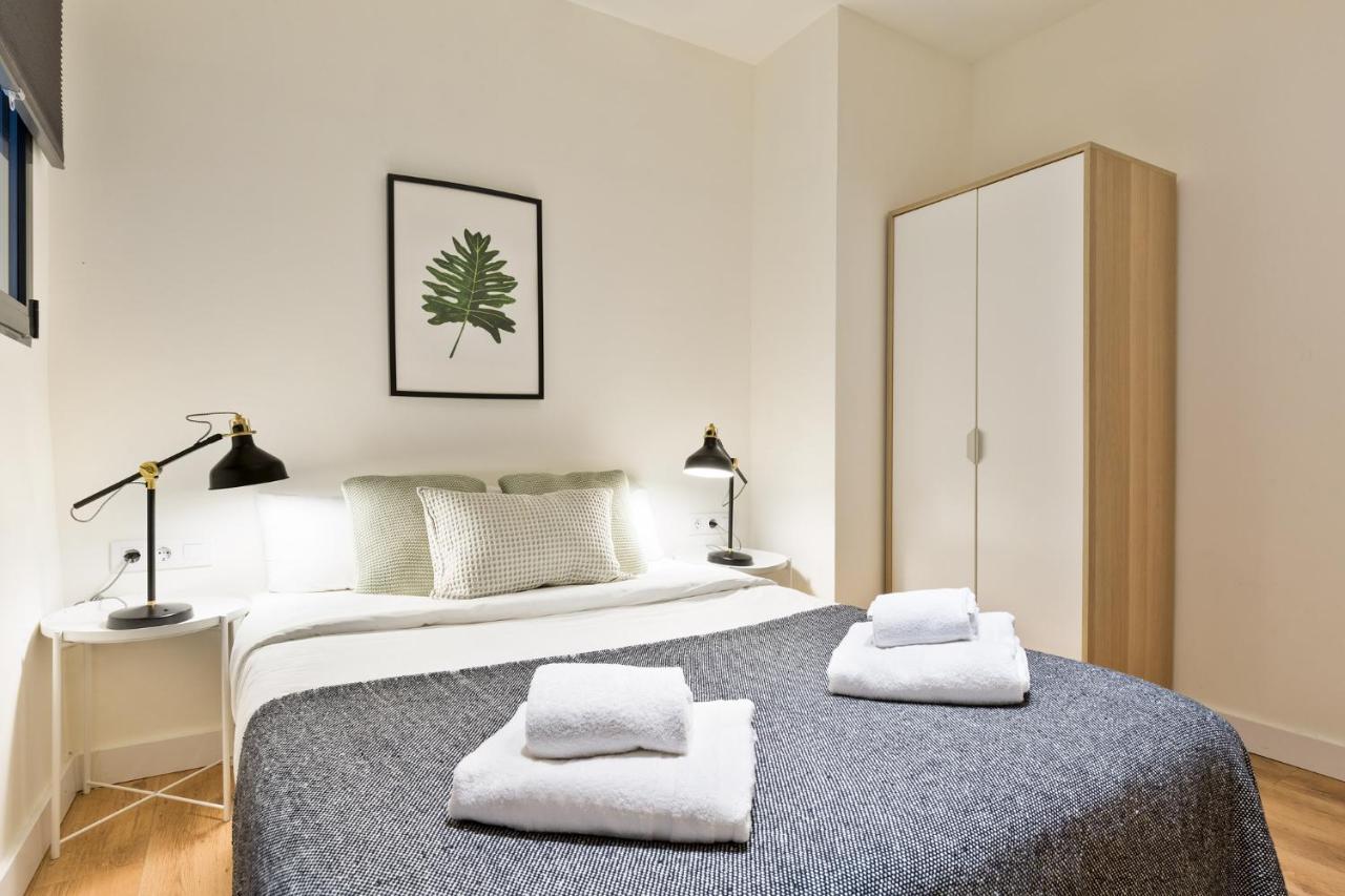 Urban Chill Apartments By Olala Homes L'Hospitalet de Llobregat Bagian luar foto
