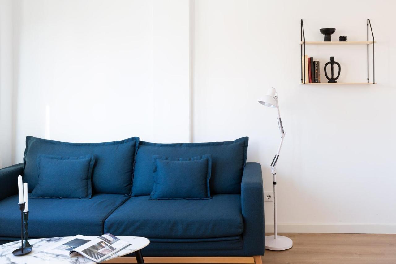 Urban Chill Apartments By Olala Homes L'Hospitalet de Llobregat Bagian luar foto