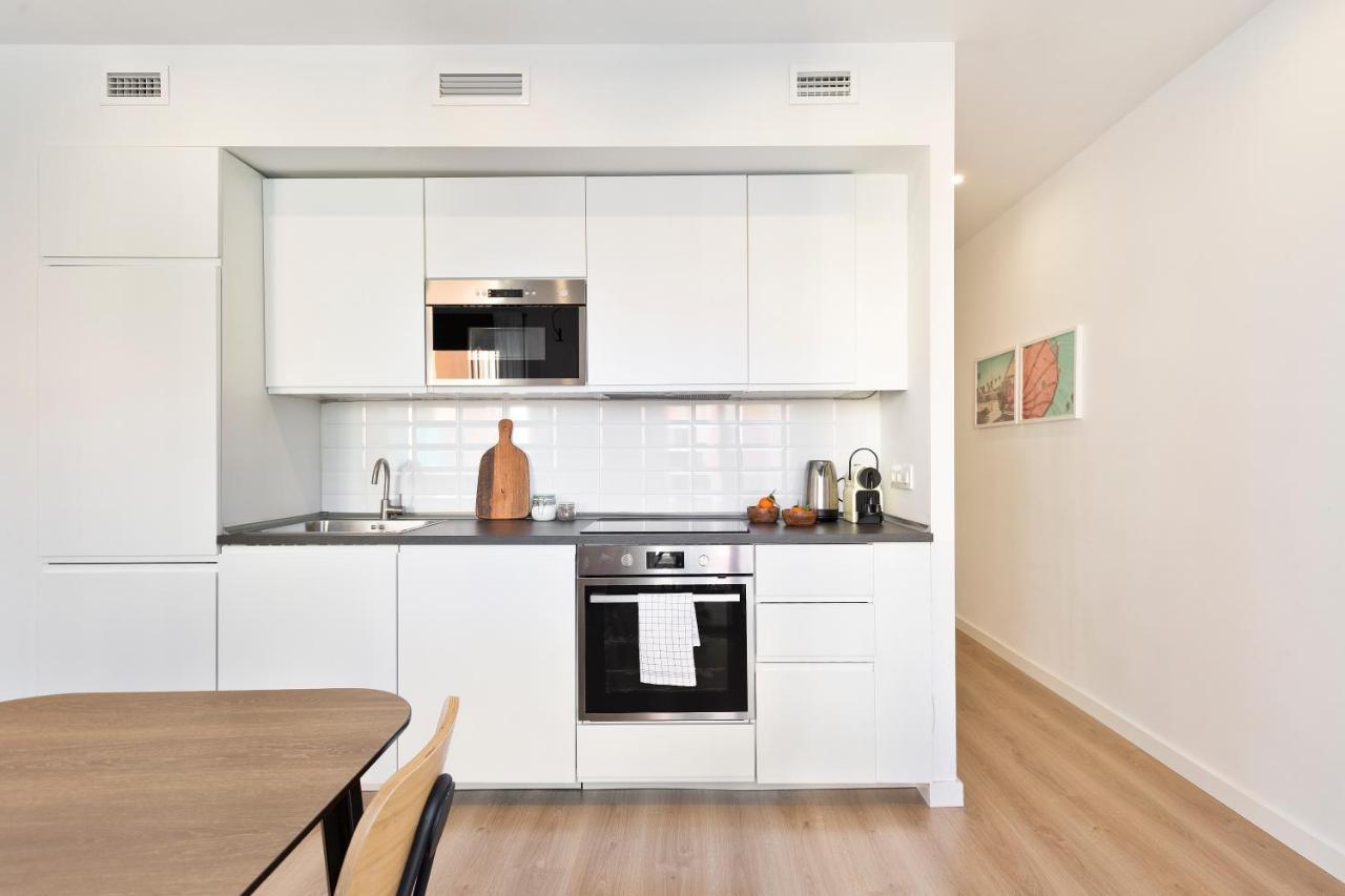 Urban Chill Apartments By Olala Homes L'Hospitalet de Llobregat Bagian luar foto