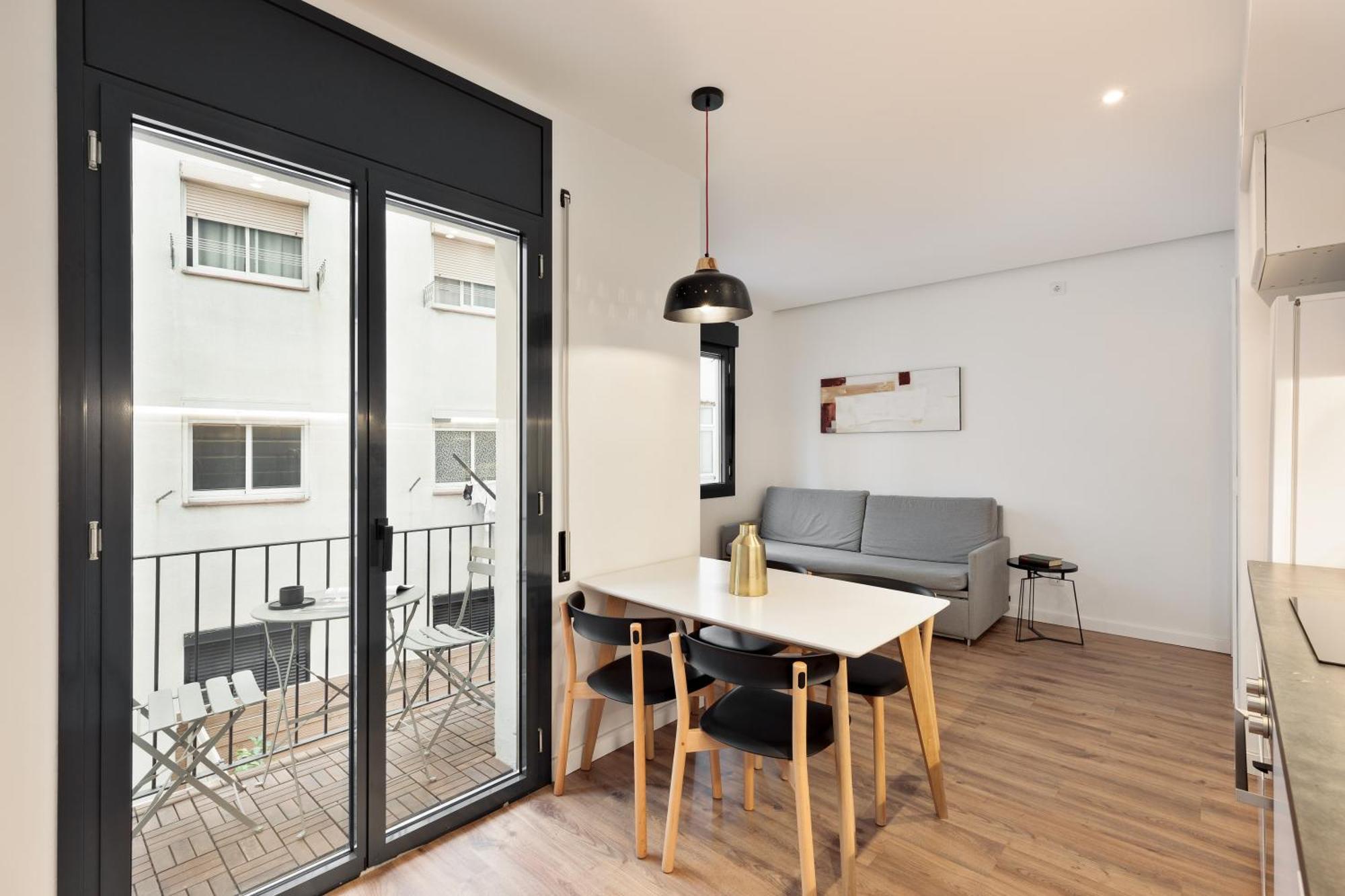 Urban Chill Apartments By Olala Homes L'Hospitalet de Llobregat Bagian luar foto