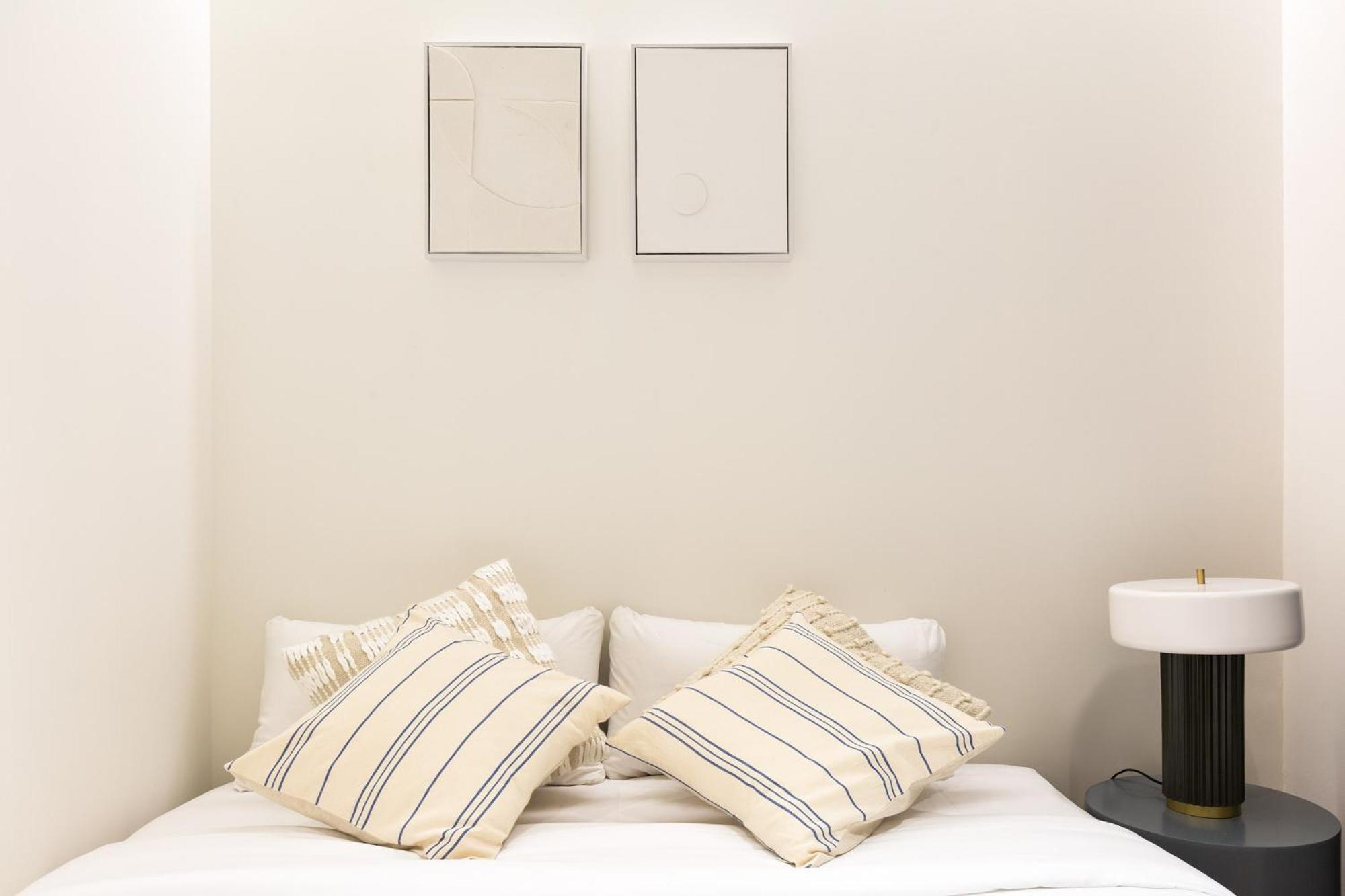 Urban Chill Apartments By Olala Homes L'Hospitalet de Llobregat Bagian luar foto