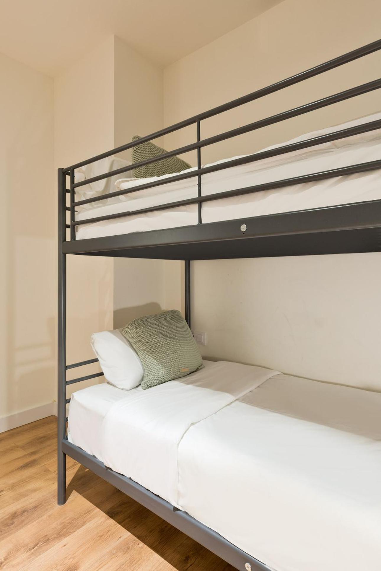 Urban Chill Apartments By Olala Homes L'Hospitalet de Llobregat Bagian luar foto